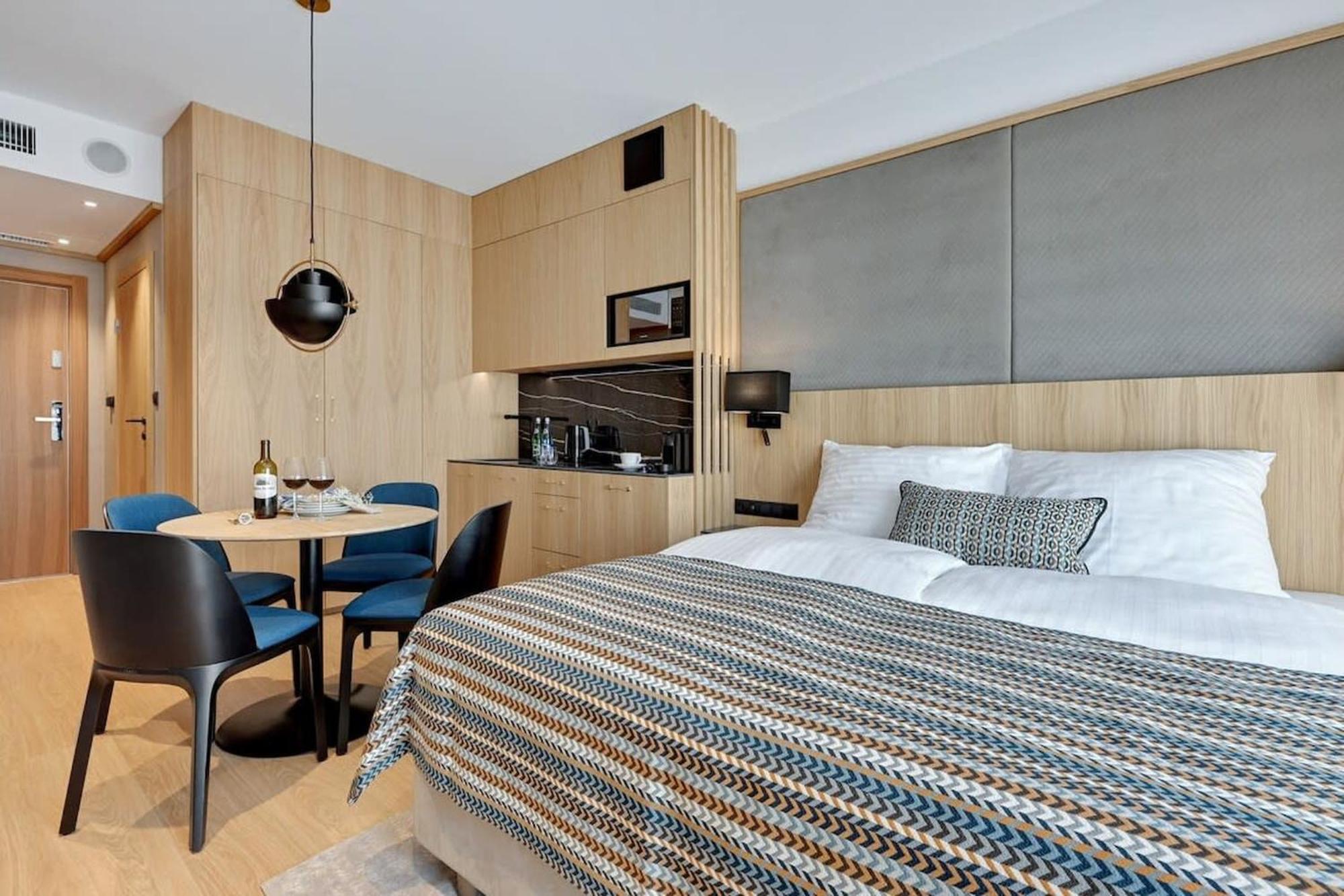 Deo Plaza - Apartamenty W Sercu Gdanska By Rent Like Home Exterior photo